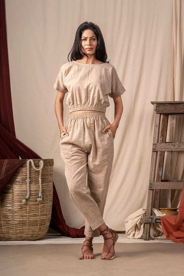 Half mugha brown crop top elastic + pant elastic