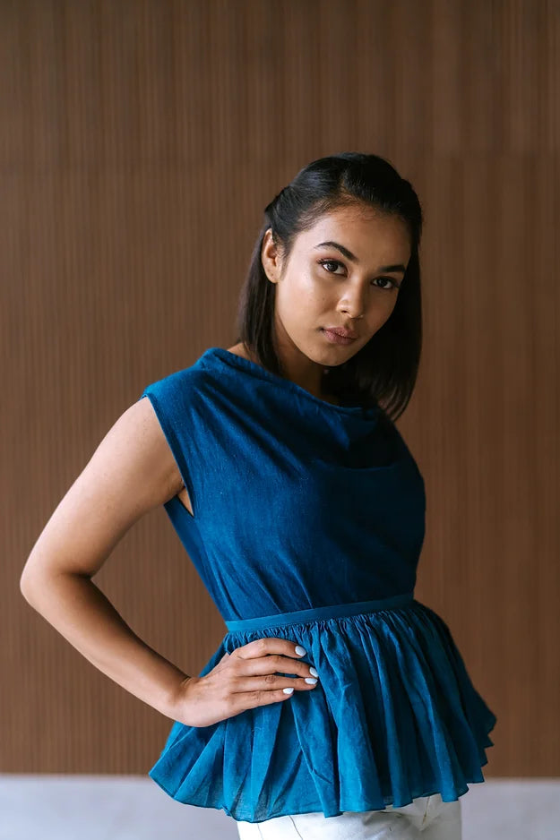 Inidgo 20's top with belt