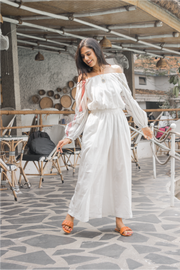 White and stripes cord set